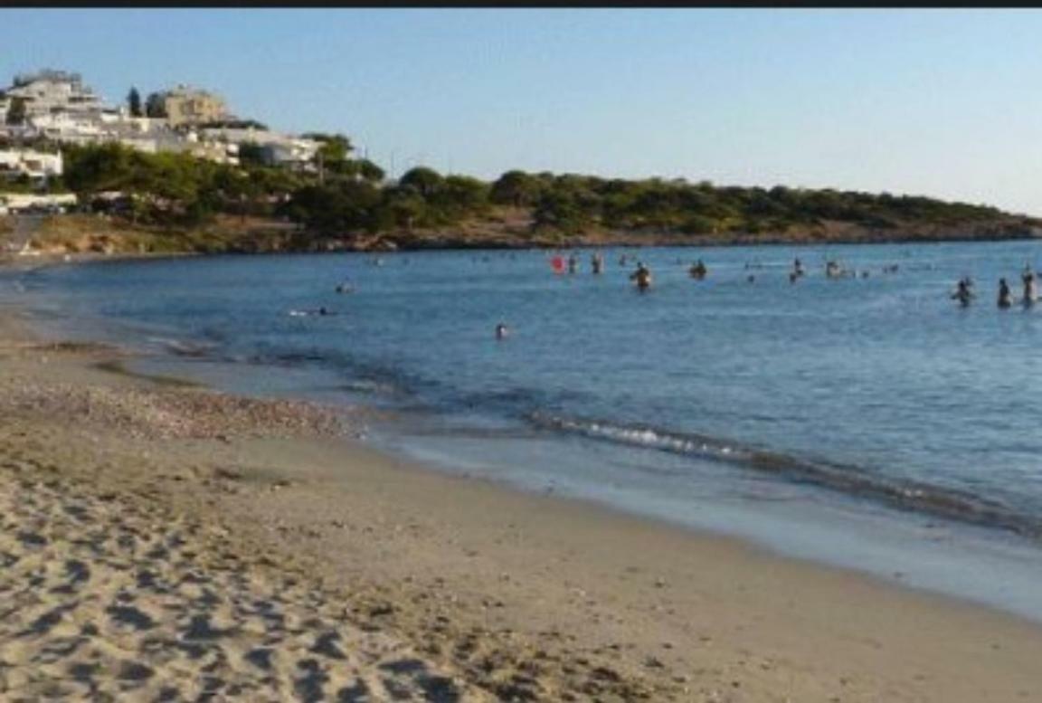 The Boucamviglia Beach House Saronida 外观 照片